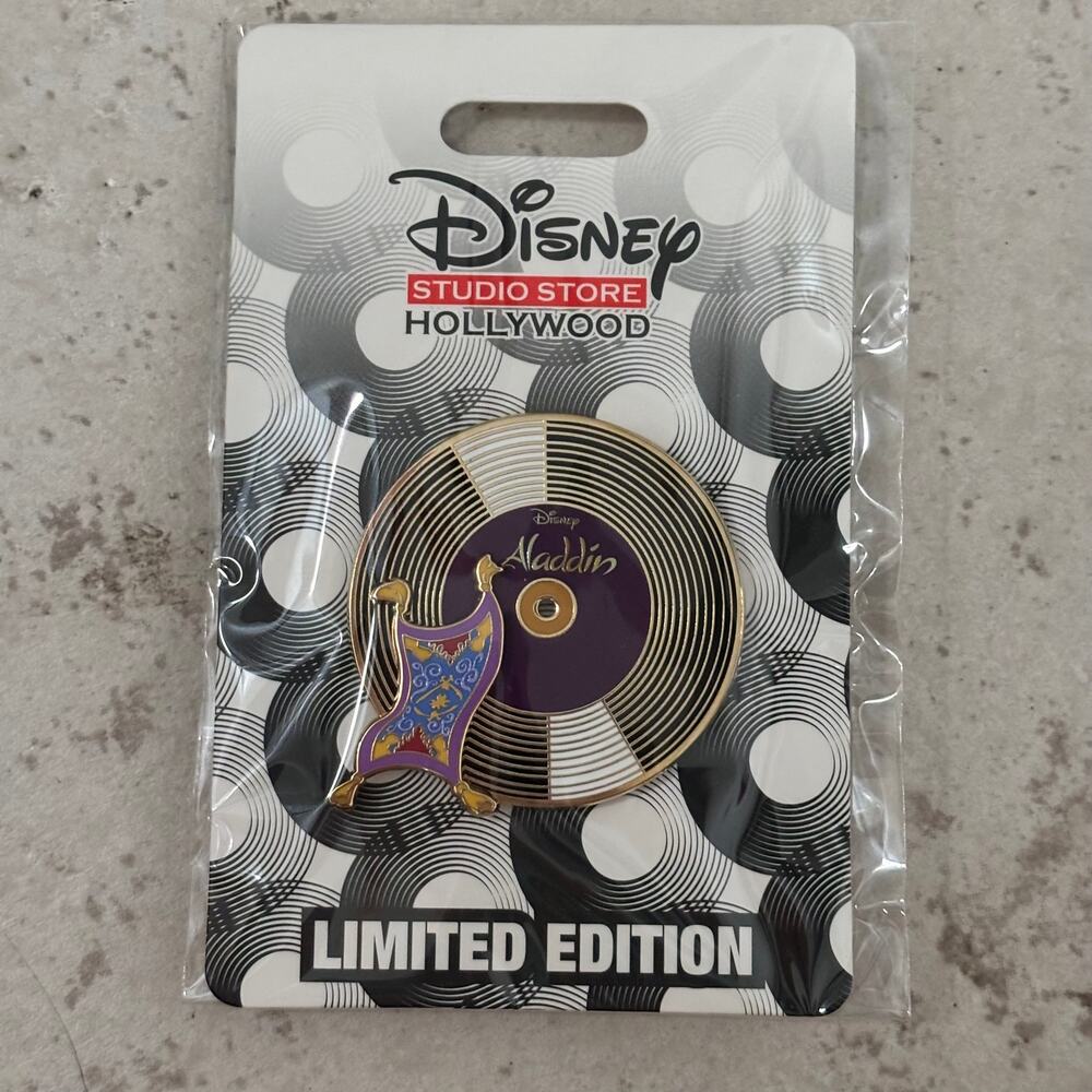 Disney Studio Store Hollywood DSSH Destination D23 Record Pin Aladdin